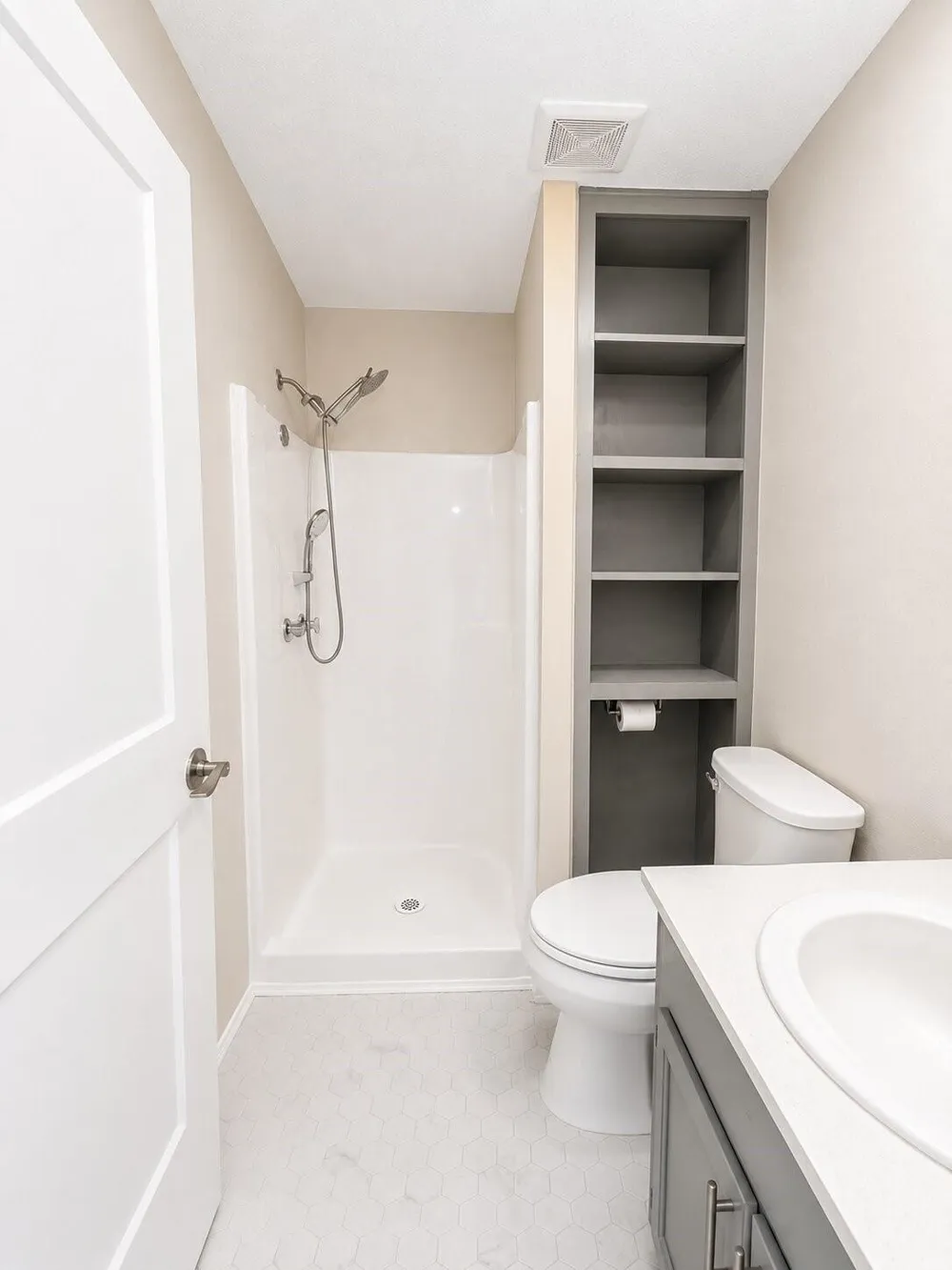 513 W Texas Street Brazoria, TX 77422