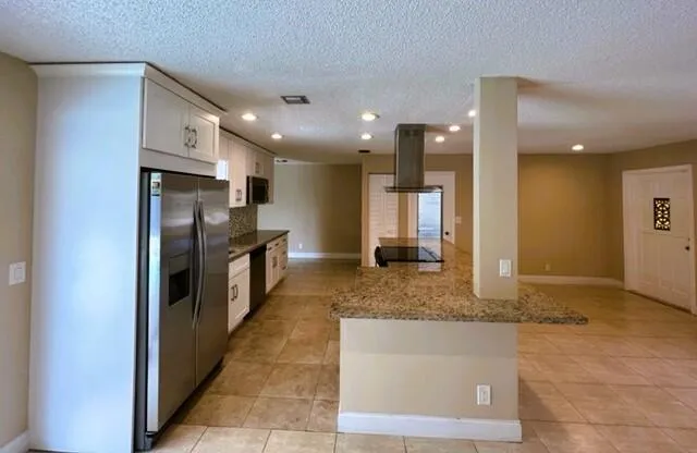 1455 Gallinule Drive Delray Beach, FL 33444
