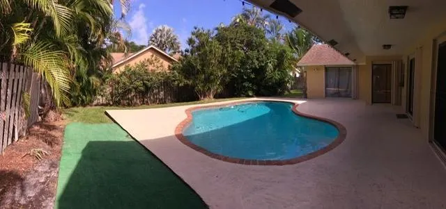 1455 Gallinule Drive Delray Beach, FL 33444