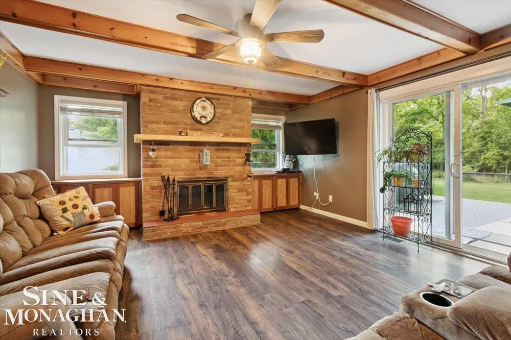 137 E Meldrum Circle St Clair City, MI 48079