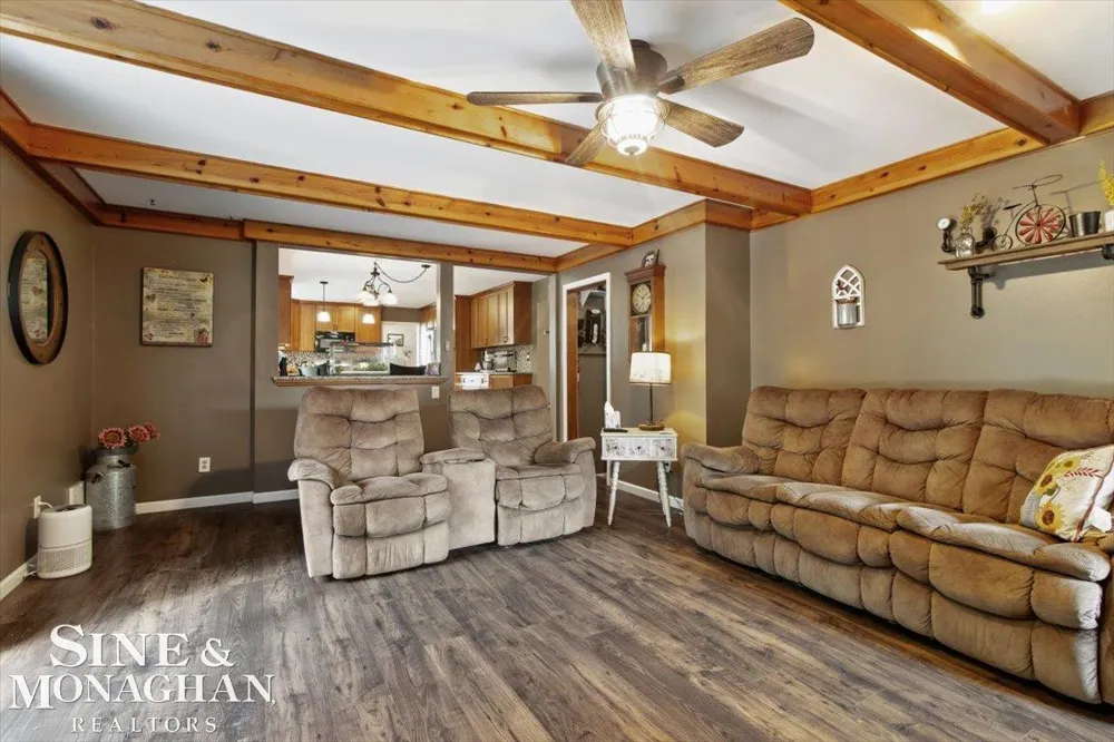 137 E Meldrum Circle St Clair City, MI 48079