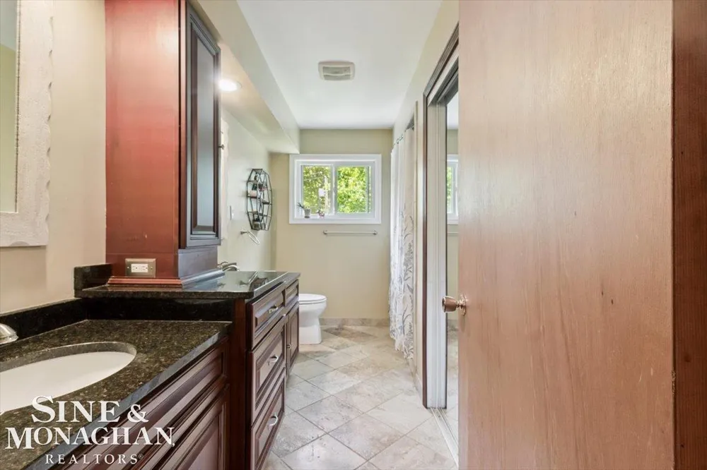 137 E Meldrum Circle St Clair City, MI 48079