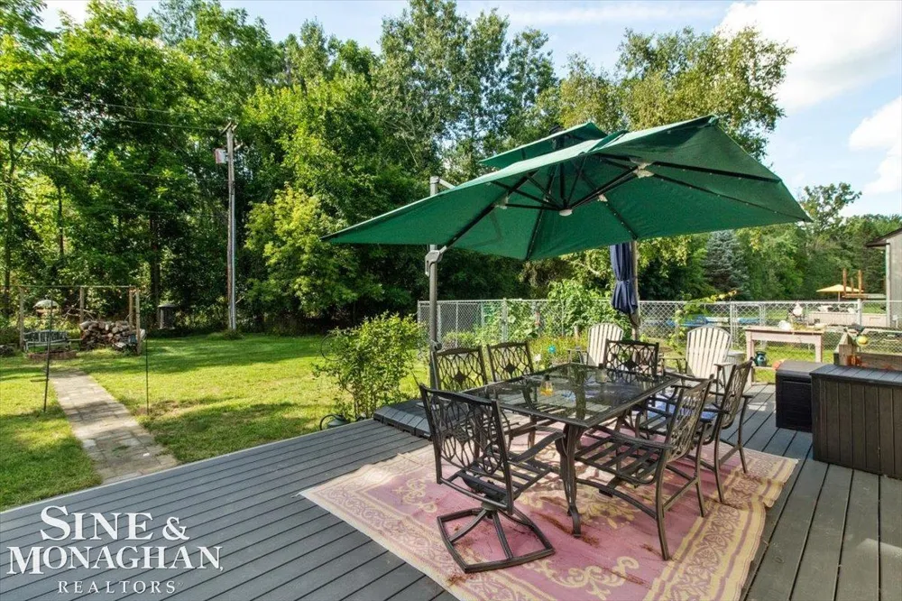 137 E Meldrum Circle St Clair City, MI 48079