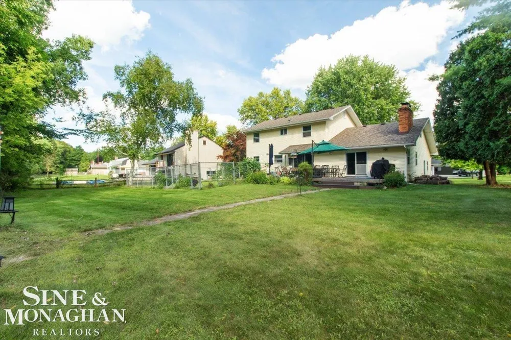 137 E Meldrum Circle St Clair City, MI 48079
