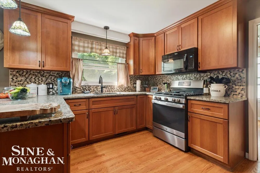 137 E Meldrum Circle St Clair City, MI 48079
