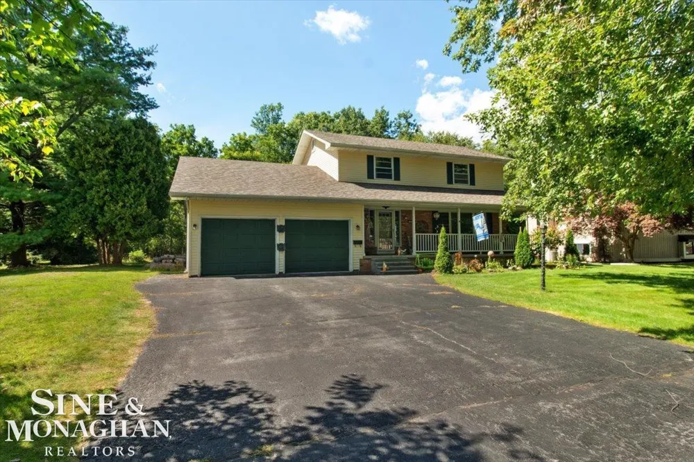 137 E Meldrum Circle St Clair City, MI 48079