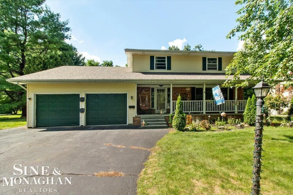 137 E Meldrum Circle St Clair City, MI 48079