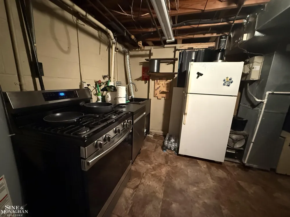 137 E Meldrum Circle St Clair City, MI 48079