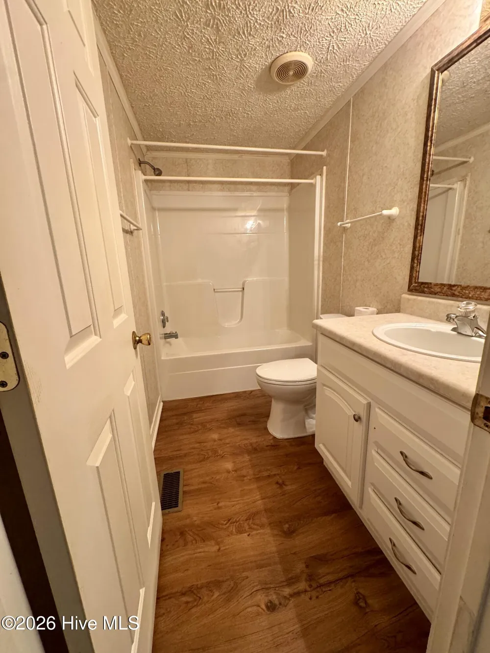 617 7th Street SE Bolivia, NC 28422