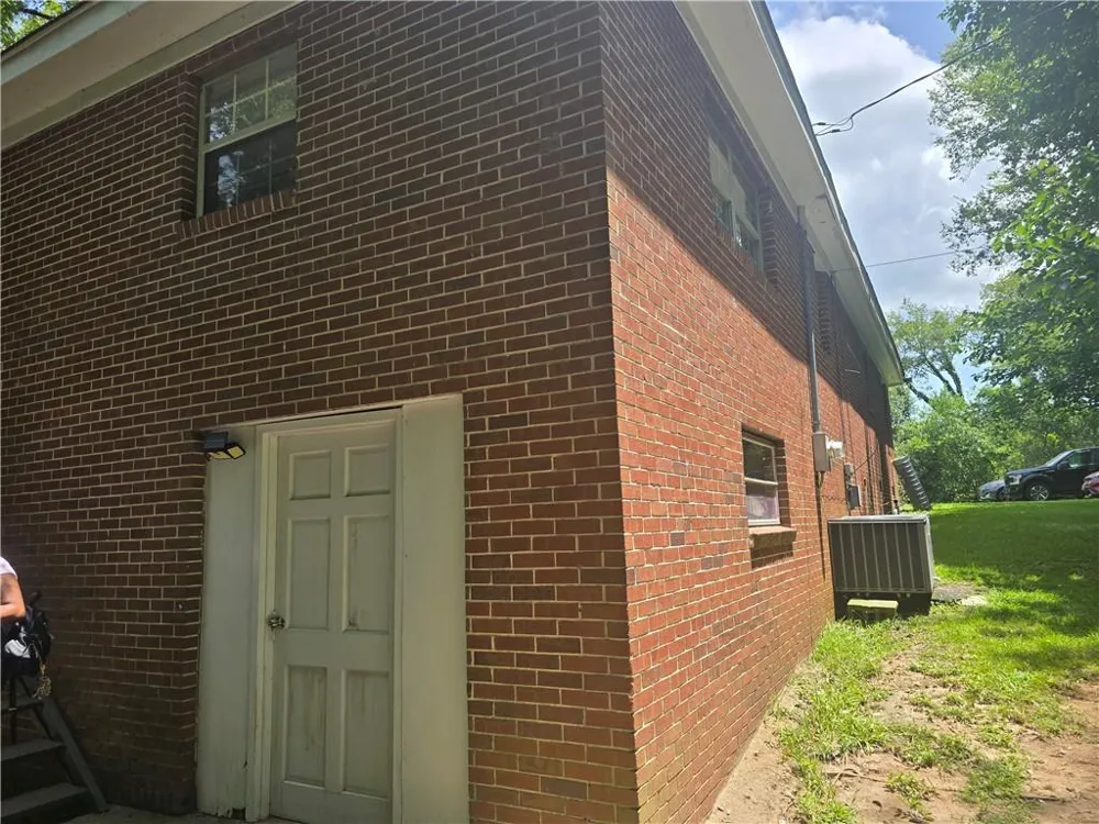1818 Kinder Kare Drive Macon, GA 31217