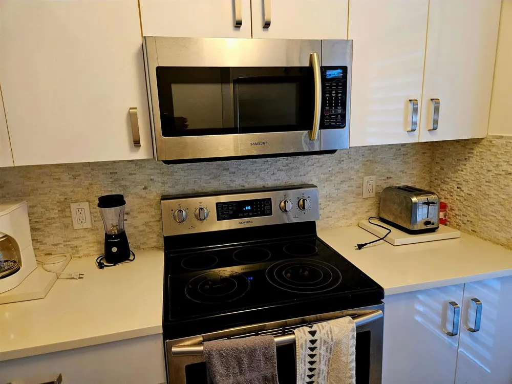 1461 S OCEAN BOULEVARD #311 Lauderdale By The Sea, FL 33062
