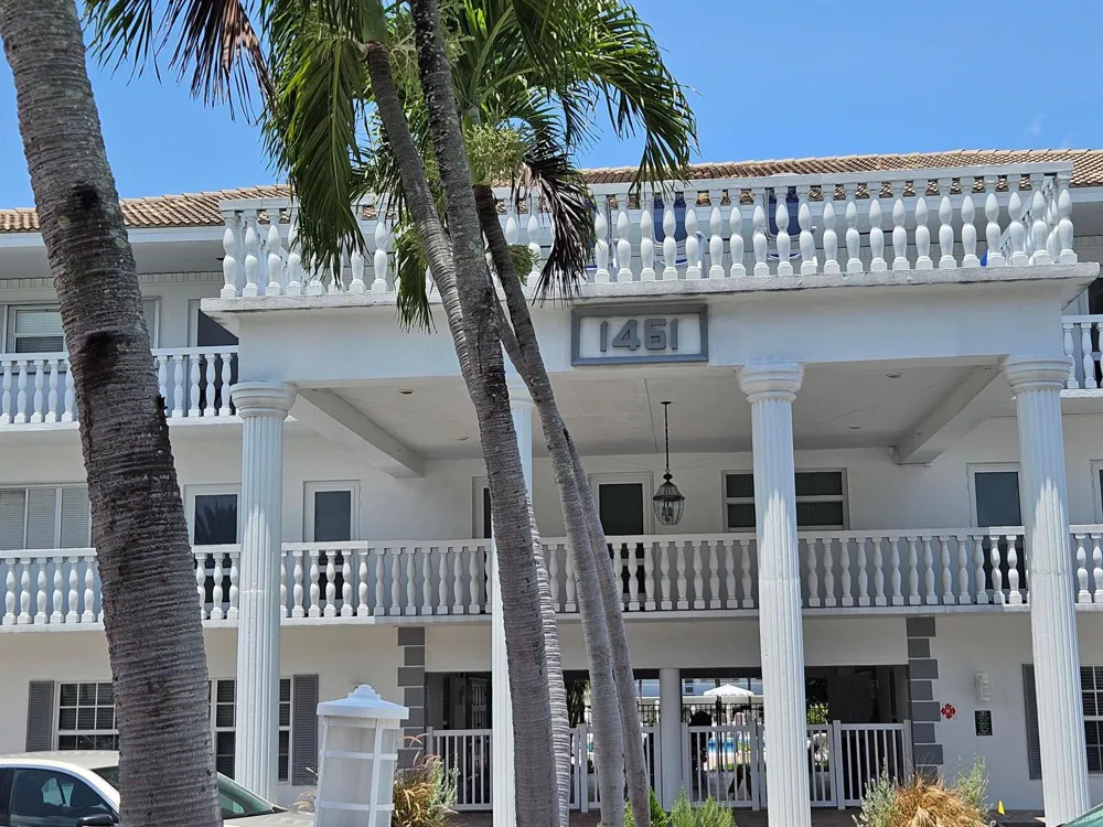 1461 S OCEAN BOULEVARD #311 Lauderdale By The Sea, FL 33062