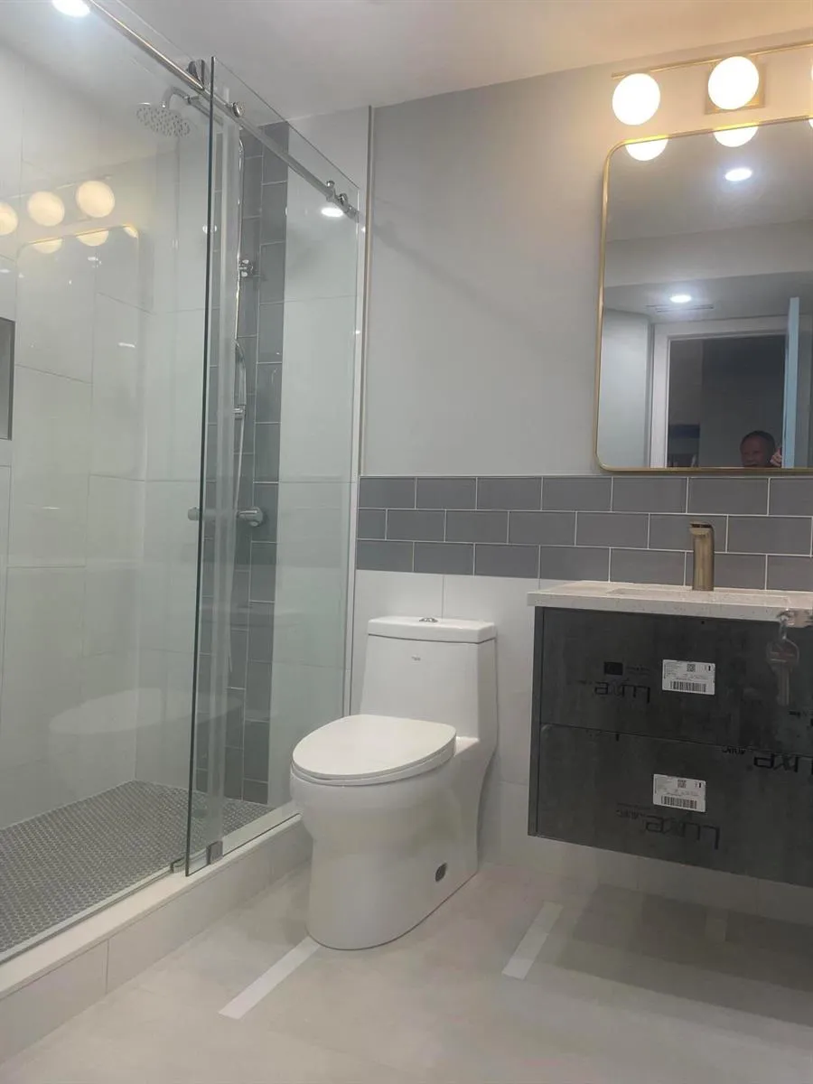 8955 WILES ROAD #306 Coral Springs, FL 33067