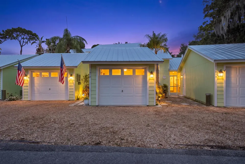 1812 SE Hideaway Circle Port St. Lucie, FL 34952