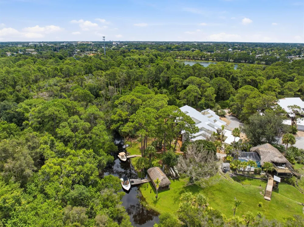 1812 SE Hideaway Circle Port St. Lucie, FL 34952