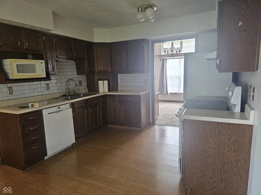 946 Johnathan Drive Plainfield, IN 46168