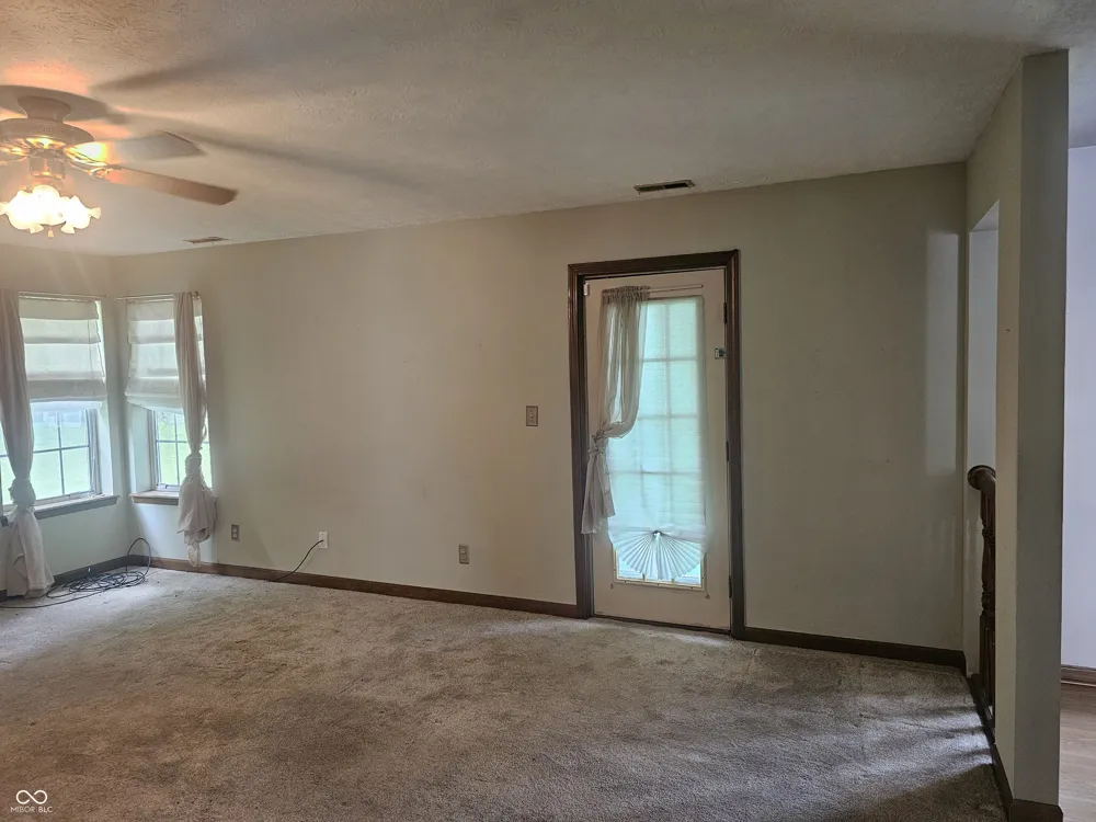 946 Johnathan Drive Plainfield, IN 46168