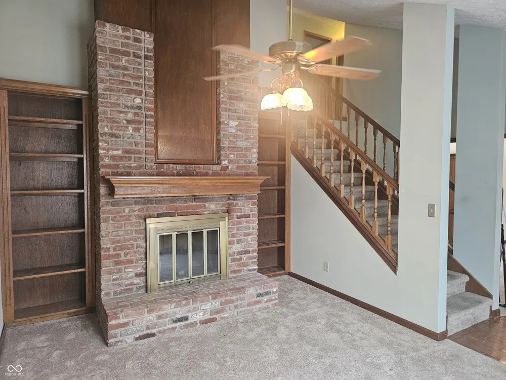 946 Johnathan Drive Plainfield, IN 46168