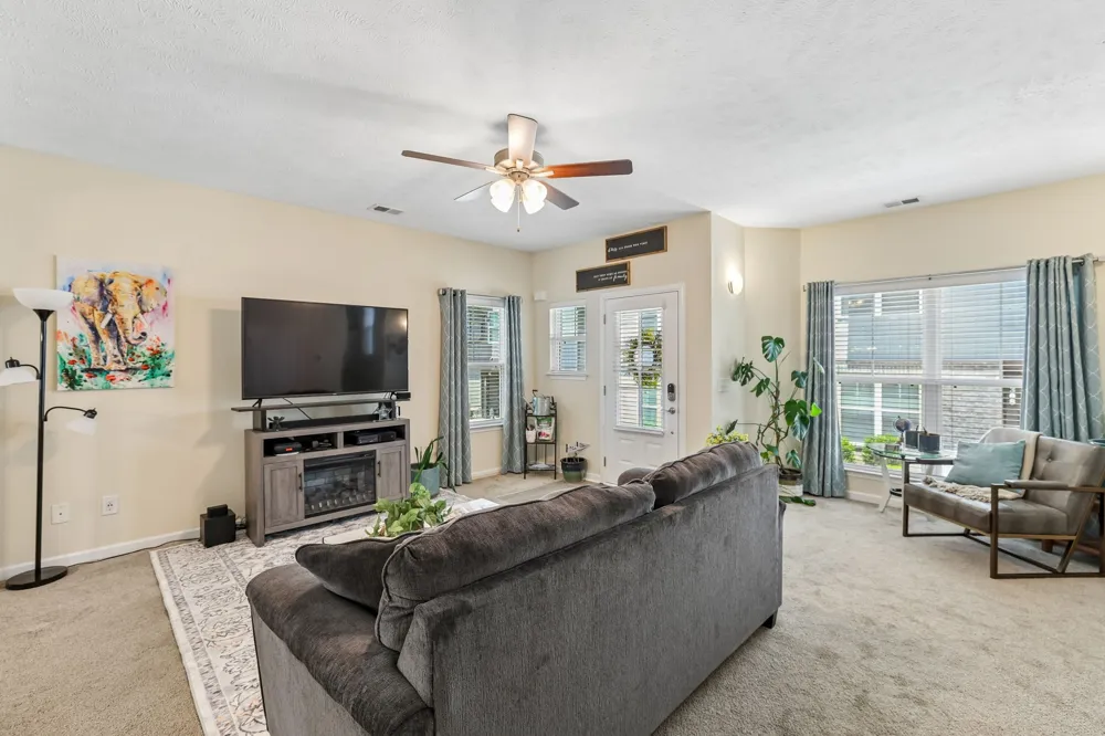 426 Rick McCormick Dr La Vergne, TN 37086