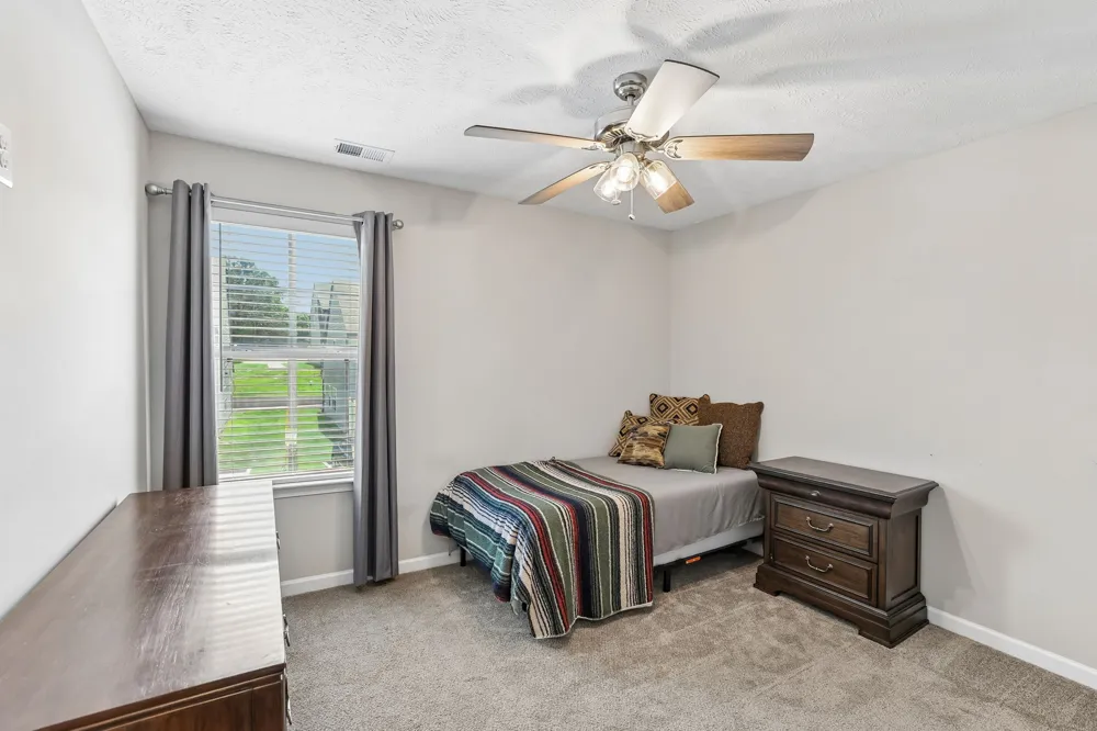 426 Rick McCormick Dr La Vergne, TN 37086