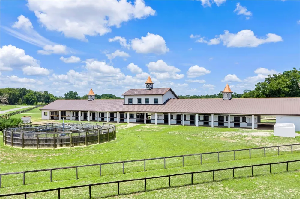 1345 NE 155TH PLACE Citra, FL 32113