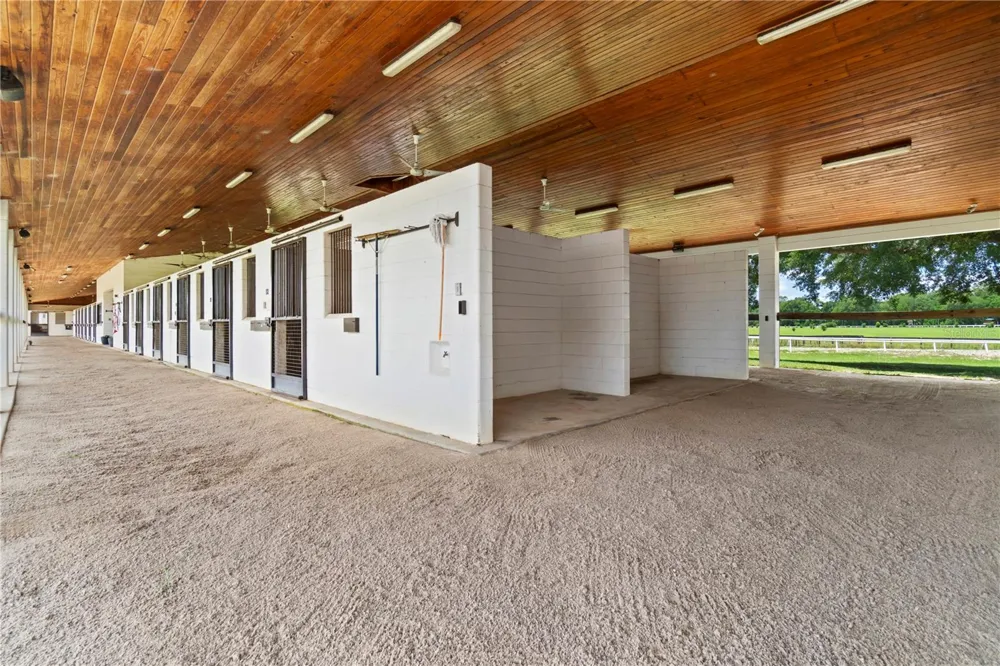 1345 NE 155TH PLACE Citra, FL 32113