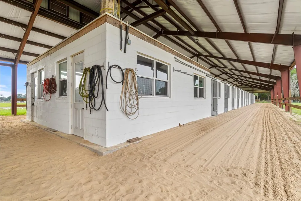 1345 NE 155TH PLACE Citra, FL 32113