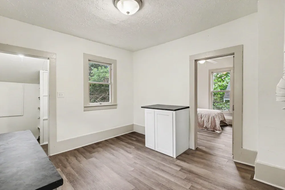 119 E Isabella Avenue Muskegon City, MI 49442
