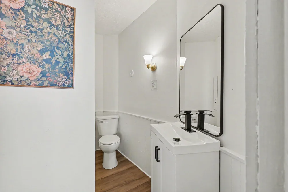 119 E Isabella Avenue Muskegon City, MI 49442