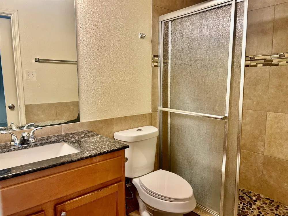 2301 Lido Lane Arlington, TX 76015