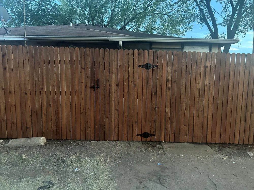 2301 Lido Lane Arlington, TX 76015