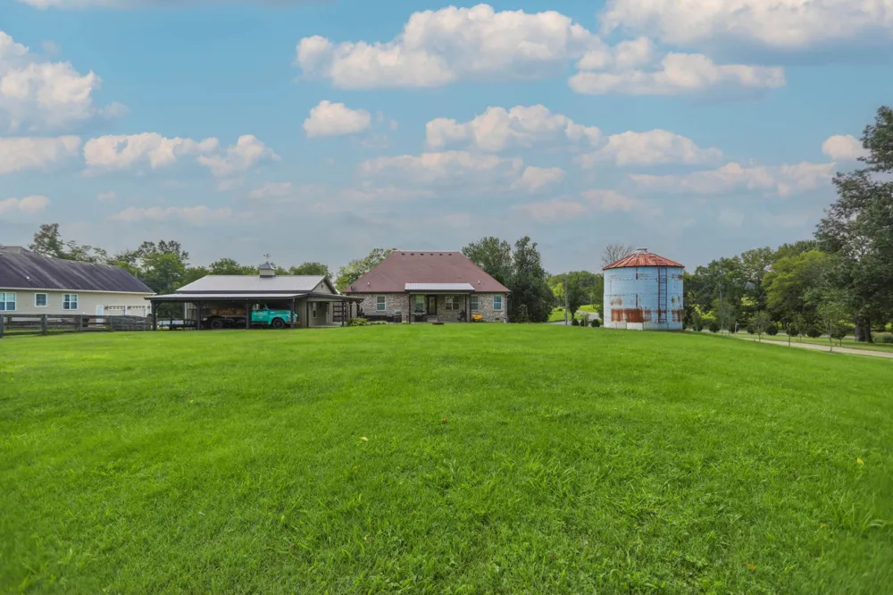 532 Halltown Rd Portland, TN 37148