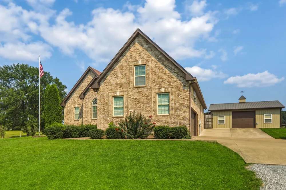 532 Halltown Rd Portland, TN 37148