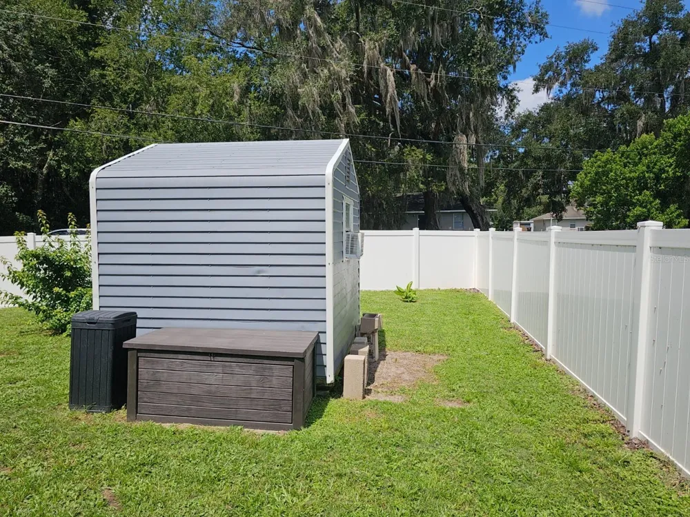 5203 SE 114TH STREET Belleview, FL 34420