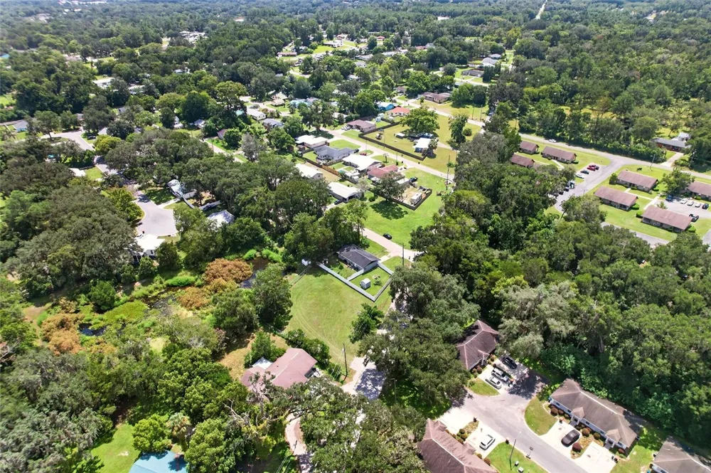 5203 SE 114TH STREET Belleview, FL 34420