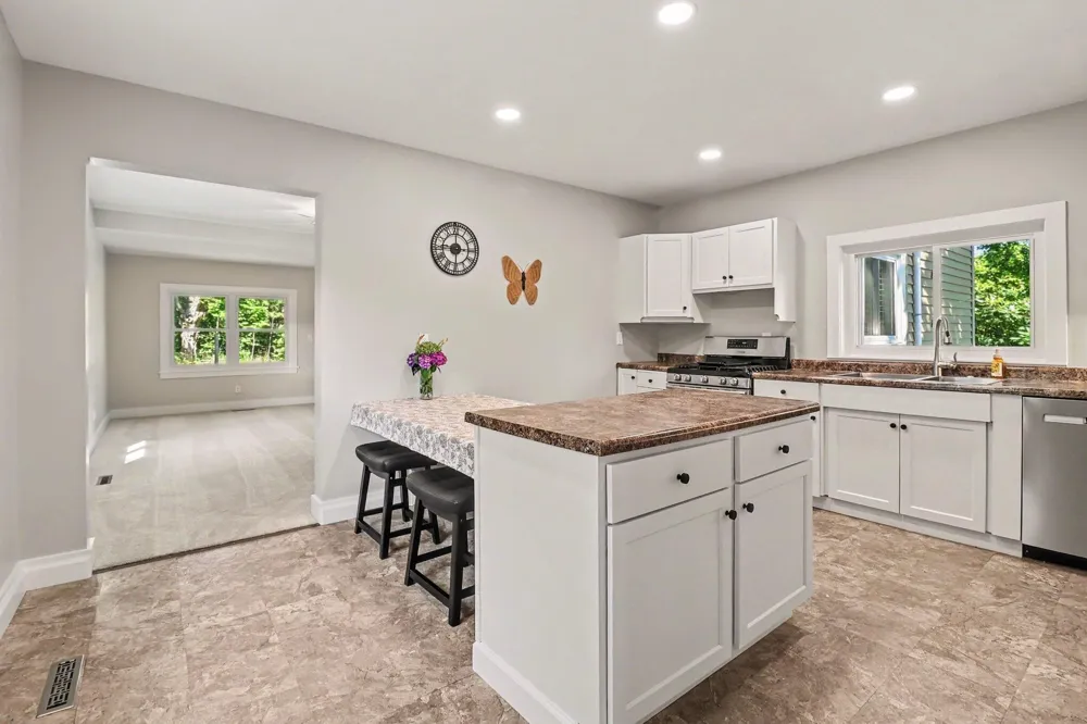 158 72nd Avenue Hart, MI 49420