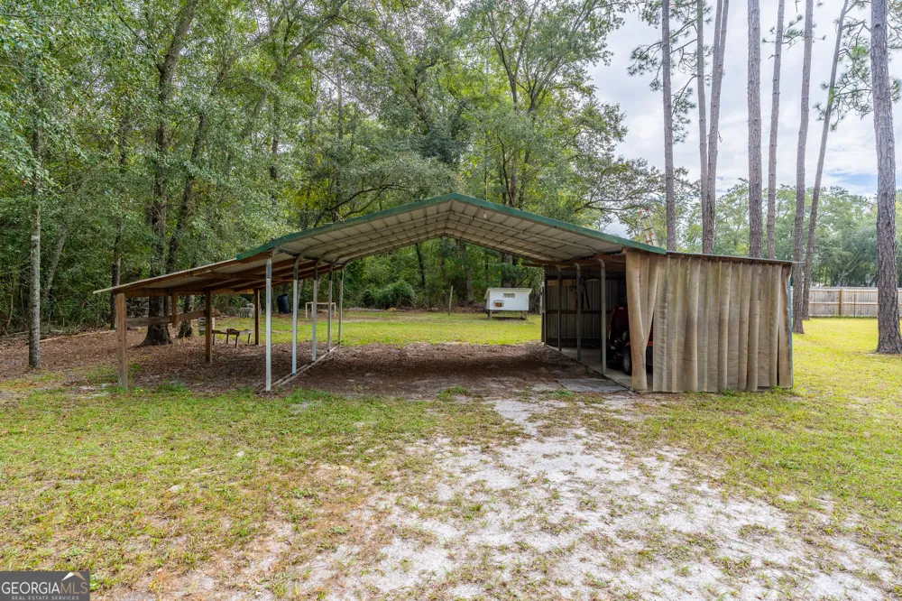 603 Cumberland RD Hortense, GA 31543