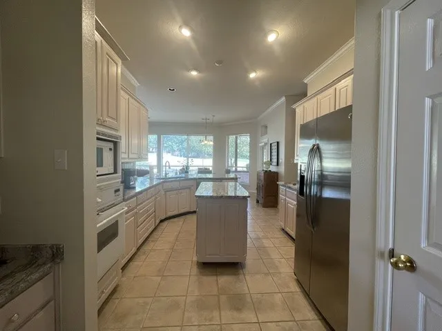558 Timber Ridge Drive Trophy Club, TX 76262