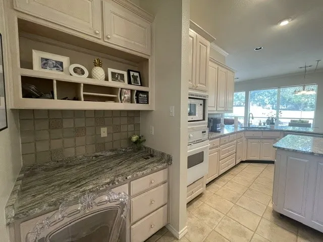 558 Timber Ridge Drive Trophy Club, TX 76262