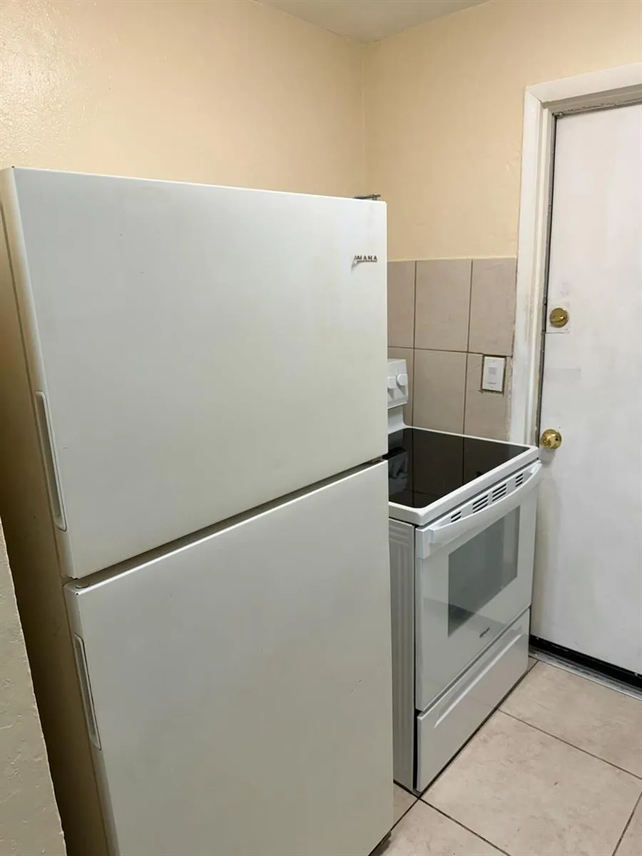 1135 SHARAZAD BOULEVARD #35 Opa-Locka, FL 33054
