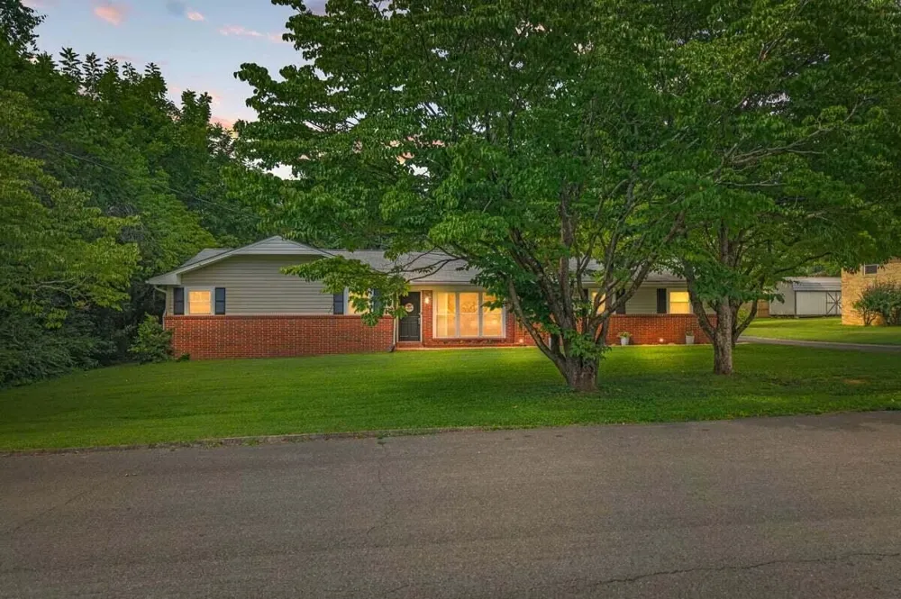 1234 Millard Street Athens, TN 37303