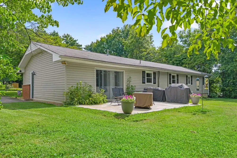 1234 Millard Street Athens, TN 37303