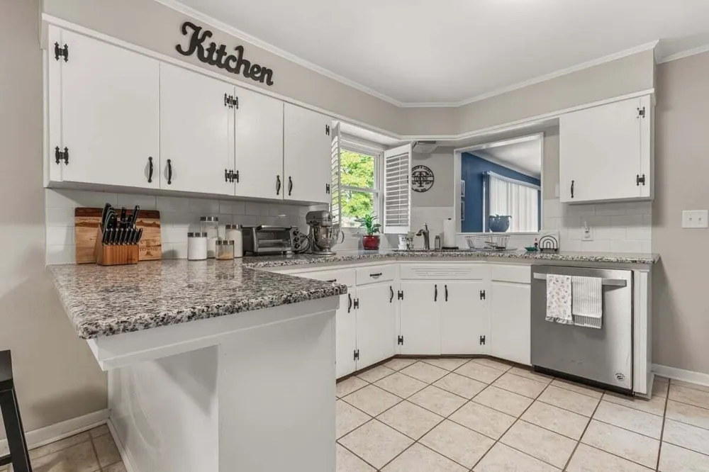 1234 Millard Street Athens, TN 37303