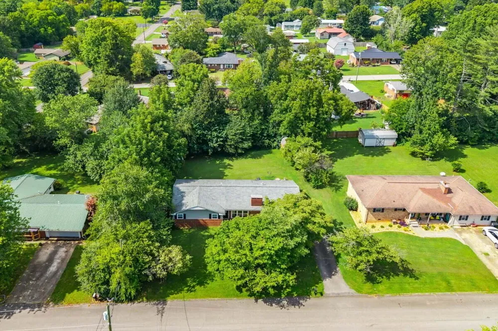 1234 Millard Street Athens, TN 37303