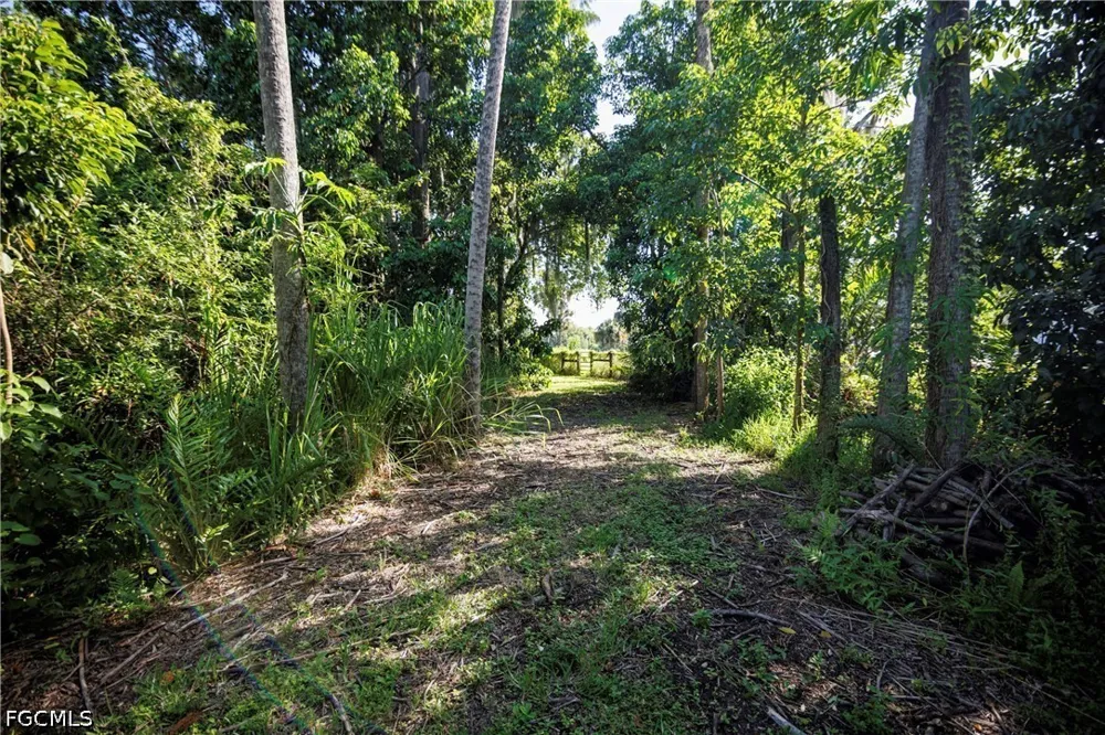 Sunset Trail Alva, FL 33920
