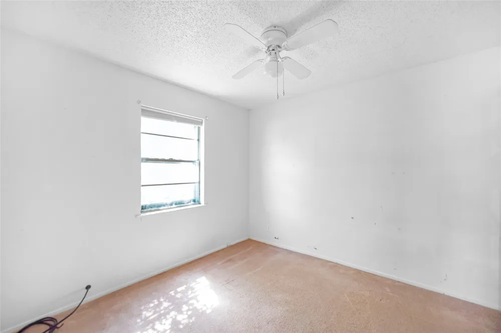 1715 Timberlane Street Jacksboro, TX 76458