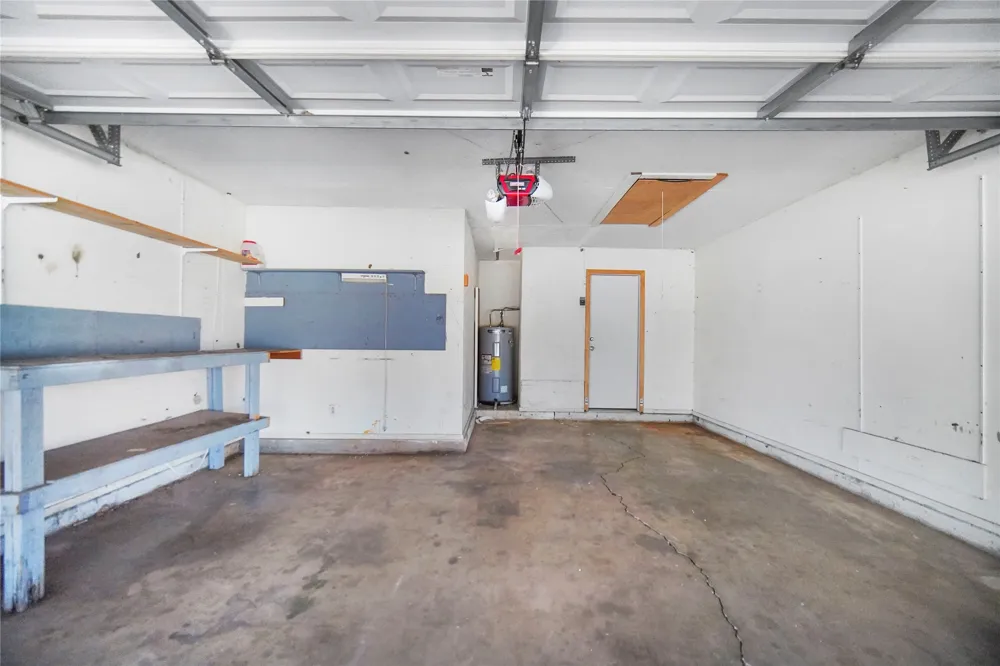 1715 Timberlane Street Jacksboro, TX 76458