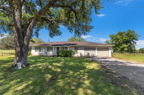 2602 Bootlegger Lane