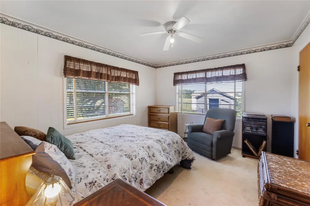2602 Bootlegger Lane Yoakum, TX 77995