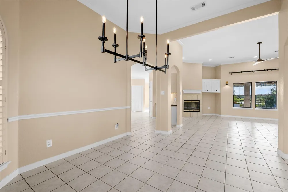 616 County Road 44 Angleton, TX 77515